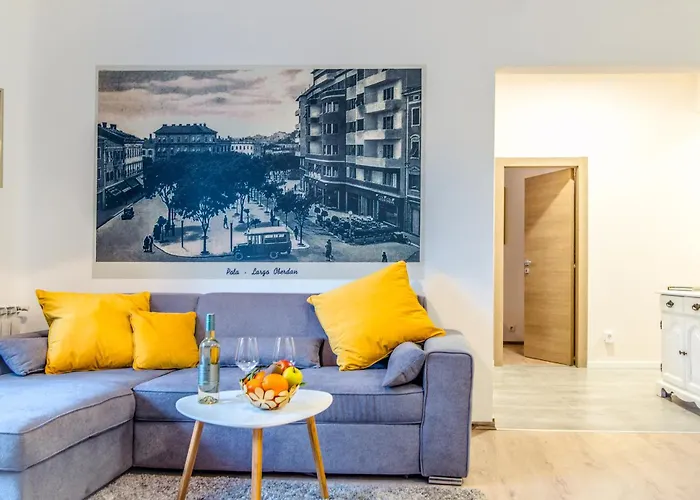 Polai Center Apartments